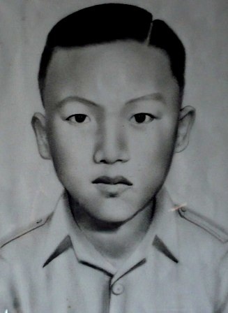 Cả nhà 40 năm sống chung với xác con trai 