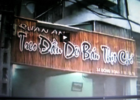 Có cả treo đầu dê bán thịt chó (Ảnh: canthotv)