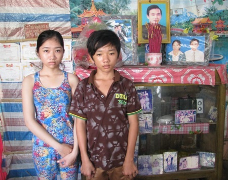 Tiến hành làm nhà mới cho hai chị em mồ côi Ngọc Hằng, Chí Linh