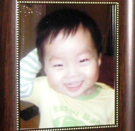 ... và con trai 3 tuổi của chị Phương.