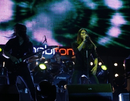 Các chiến binh UnlimiteD mang đến sự bùng nổ tại đêm diễn.