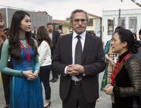 Hoa hậu tại Hội chợ Thương mại ngành thủ công mỹ nghệ Quốc tế Florence.