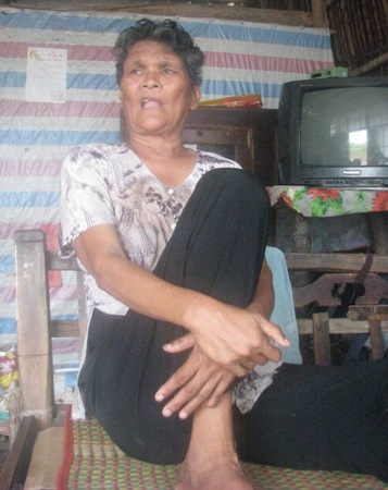 Ám ảnh nỗi khổ của một gia đình “khổng lồ” - 1 Bà Trần Thị Láng trong buổi trò chuyện với PV