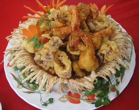 Sôi nổi liên hoan ẩm thực món ngon Nam Bộ - 5 Món khoai môn tổ yến.