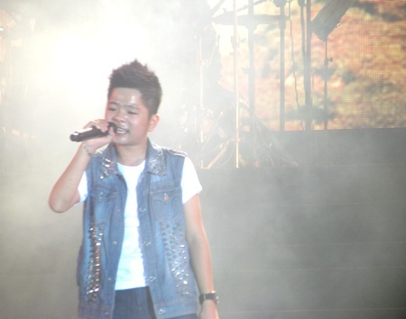 Quán quân The Voice Kids "phiêu" cùng hàng ngàn khán giả Cần Thơ - 8 Hết mình với