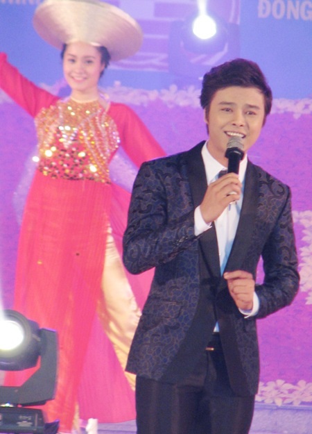 NSƯT Quế Trân và NS Võ Minh Lâm cùng thả hồn qua bài vọng cổ