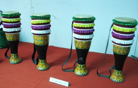 Bộ trống Chhay Dăm.