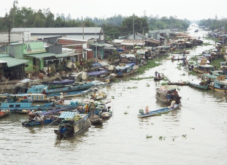 Sóc Trăng: Thành lập Thị xã Ngã Năm - 1 Một góc chợ nổi Ngã Năm