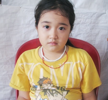 “Con chỉ mong một lần em con đứng dậy” - 4 Cháu Võ Triều Vy chỉ mong một lần em cháu đứng dậy.