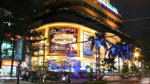An Đông Plaza lý giải về giá thuê sạp mới - 1 Việc kinh doanh ở An Đông Plaza đang khá tốt trong bối cảnh sức mua giảm như hiện nay