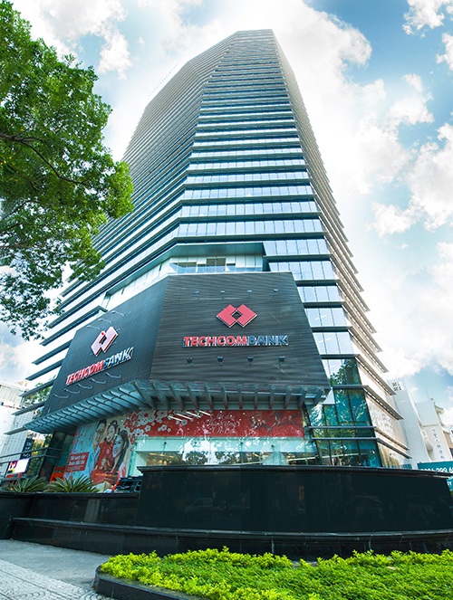 Techcombank dự kiến lãi hơn 1.400 tỷ trong năm 2014 - 1 Đọc những thông tin kinh tế - tài chính mới nhất trên