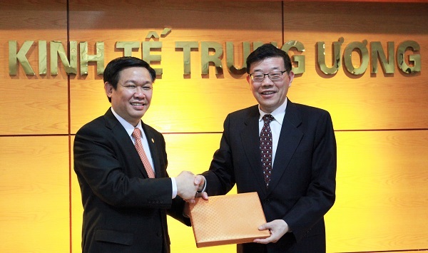 Ban Kinh tế Trung ương làm việc với Đoàn Nghiên cứu Phát triển Quốc Vụ viện Trung Quốc - 1 Ban Kinh tế Trung ương làm việc với Đoàn Nghiên cứu Phát triển Quốc Vụ viện Trung Quốc