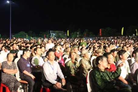 Đông đảo người dân tỉnh Quảng Trị tham gia ngày hội thống nhất