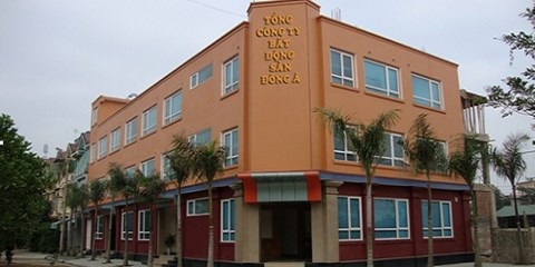 Đằng sau vụ "đại gia" căng băng rôn đòi nợ ở Thanh Hóa - 1 Trụ sở Cty Đông Á tại TP.Thanh Hóa.