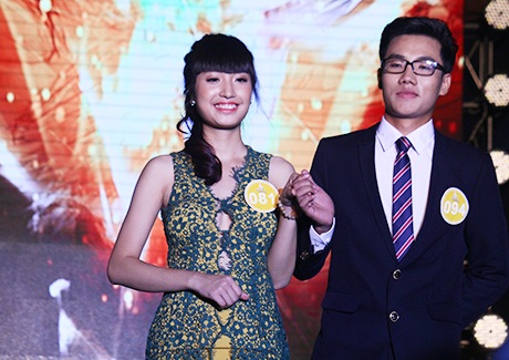 Thanh Mai trong phần trình diễn trang phục dạ hội