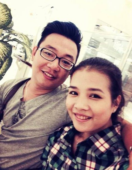 Ẩnh đời thường của cặp đôi 8x đời cuối