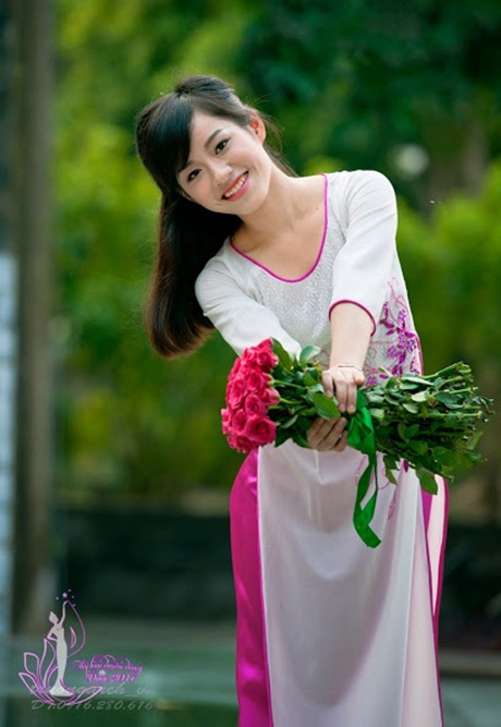 Ngắm nhan sắc top 15 Hoa khôi trường ĐH Dược - 1 Nguyễn Linh Chi, SBD 03