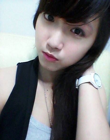 Thiếu nữ xinh đẹp rap "đỉnh" gây sốt trên mạng - 2 Cô bạn 18 tuổi Dương Yến Ngọc