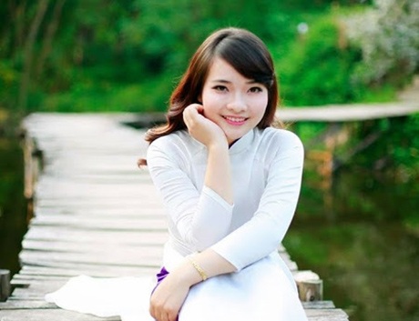 Ngắm nhan sắc top 15 Hoa khôi trường ĐH Dược - 6 Lương Thị Phương Thảo, SBD 19