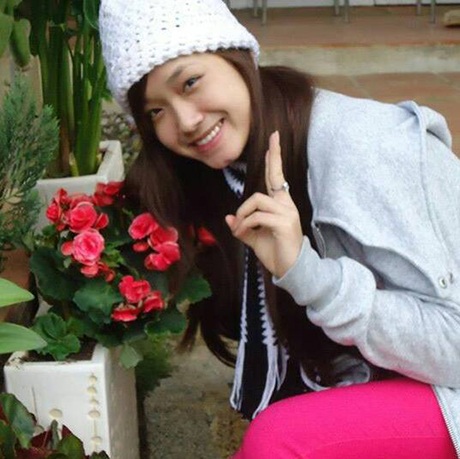 Thiếu nữ xinh đẹp rap "đỉnh" gây sốt trên mạng - 5 Cô bạn 18 tuổi Dương Yến Ngọc