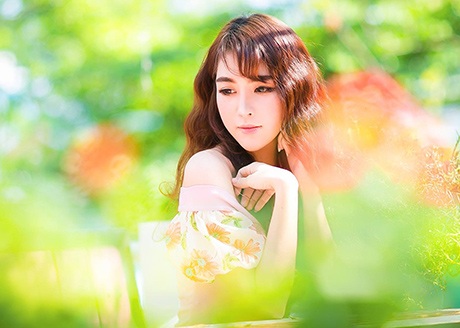 Cô giáo dạy Sử xinh đẹp của trường Việt - Úc