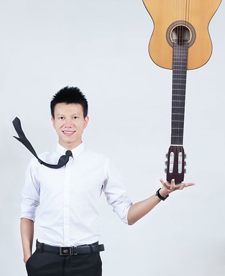8 gương mặt tài năng so tài làm đại diện học sinh THPT Kim Liên - 4 Lê Hoàng Định, lớp 11A2