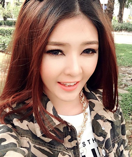 Trước khi PTTM, Lilly Luta đã rất xinh xắn