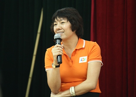 Chị Trịnh Thu Hồng