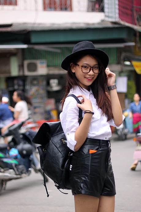 Clip các hot teen chúc mừng năm mới độc giả Dân trí