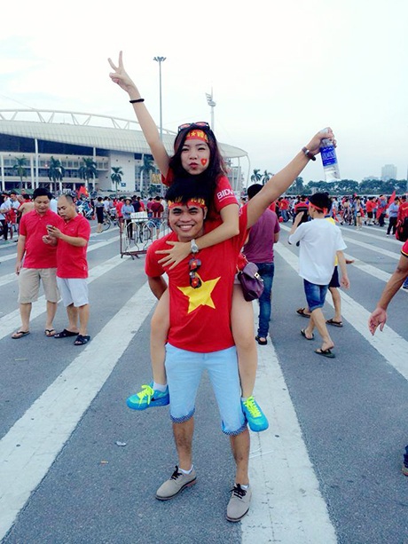Cô gái cầu hôn trên đỉnh Fansipan: “Em chủ động cầm cưa” - 2 Chu Thị Thảo và bạn trai Phạm Hữu Tuyền