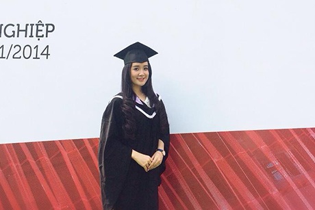 Xuân Mai ngày tốt nghiệp đại học