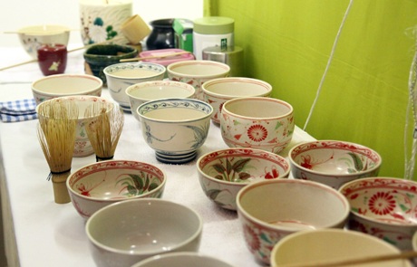 Bạn trẻ Hà thành rủ nhau đi học trà đạo Nhật Bản