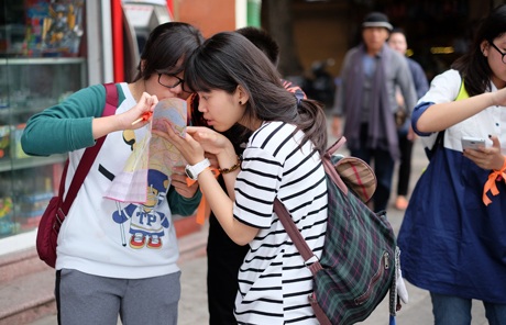 Tìm đường trên bản đồ mà không được tra cứu bằng các thiết bị điện tử