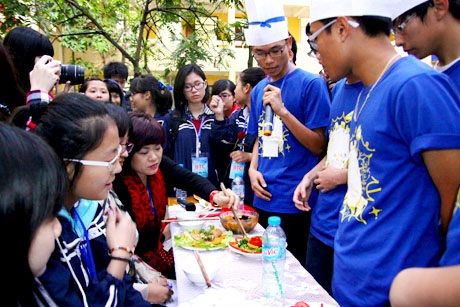 Các món ăn nóng hổi, thơm lừng