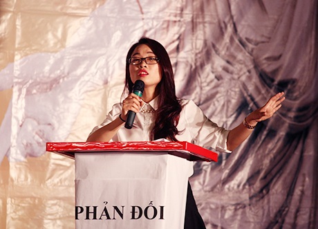 Hồng Hạnh thể hiện bản lĩnh nổi trội ngay từ vòng thi đầu tiên