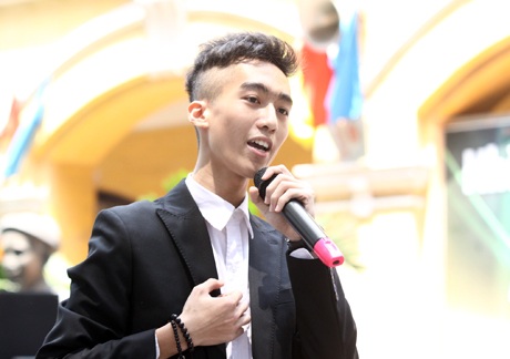 Điệu nhảy hiphop sôi động pha chút hài hước của Trần Anh Đức – SBD 11