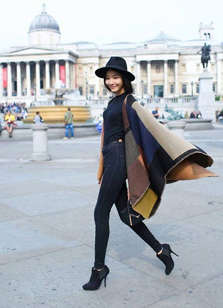 Gặp DHS Việt làm stylist cho Á hậu Huyền My, người mẫu Hoàng Thùy - 3 Người mẫu Hoàng Thùy trong trang phục do Dương làm stylist