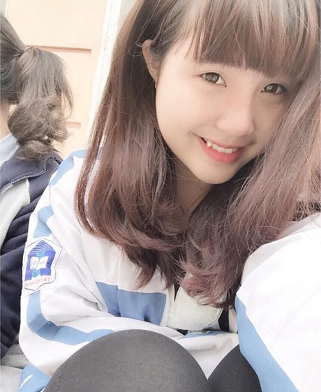 Nữ lớp trưởng xinh xắn có tài rap giả giọng miền Nam tài tình - 3 Nhật Anh và bạn bè, cô giáo lớp 10A10 trường THPT Tây Hồ, Hà Nội