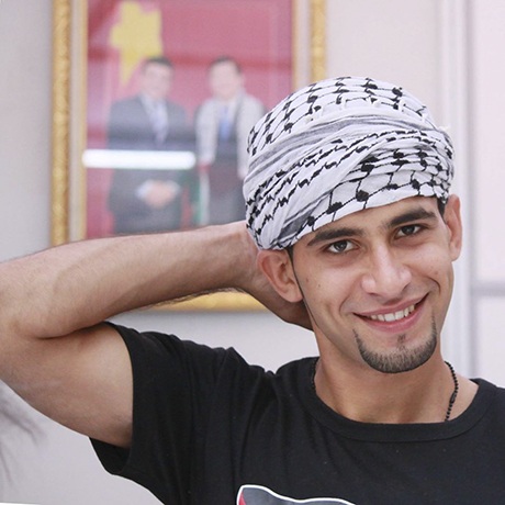 Tình yêu Việt Nam của chàng sinh viên Palestine điển trai - 1 Saleem Hammad là một trong những sinh viên người Palestine đầu tiên học tại Việt Nam.