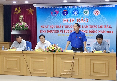 100.000 người dân sẽ được khám bệnh, cấp thuốc miễn phí - 1 Họp báo phổ biến chương trình ngày hội