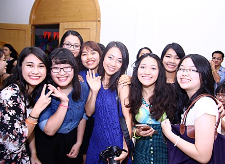 Tình bạn thân thiết của các cô gái