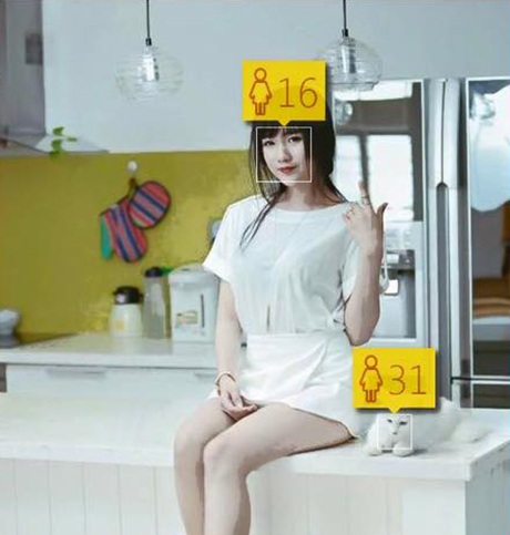 Dân mạng “phát cuồng” vì ứng dụng đoán tuổi trên mạng - 2 Bức ảnh ngộ nghĩnh sử dụng How-old của hot girl Kiều Trinh