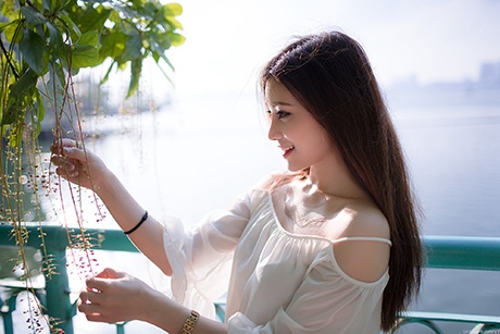 Vẻ đẹp trong veo của nữ sinh trường nghệ thuật - 8 M.C
