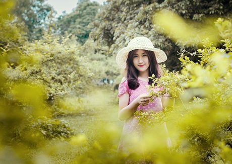 Bí quyết "bỏ túi” cho những bức ảnh đẹp ở “vương quốc bọ xít” - 2 Vườn nhãn, đầm sen, hồ bơi là những địa điểm chụp ảnh đẹp được các bạn trẻ yêu thích mùa hè này