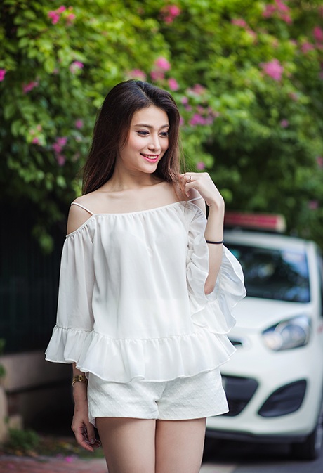 Vẻ đẹp trong veo của nữ sinh trường nghệ thuật - 3 M.C
