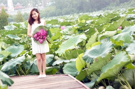  Cô gái sinh năm 1989 có vóc người nhỏ nhắn