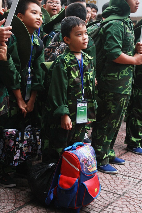 Chiến sỹ Nguyễn Thành Lâm nhỏ tuổi nhất trong số 200 bạn tham gia Học kỳ quân đội đợt này