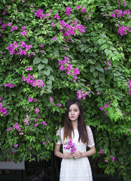 Bất ngờ xuất hiện "bản sao hot girl Midu" sinh năm 1992 - 11 Mai Châm