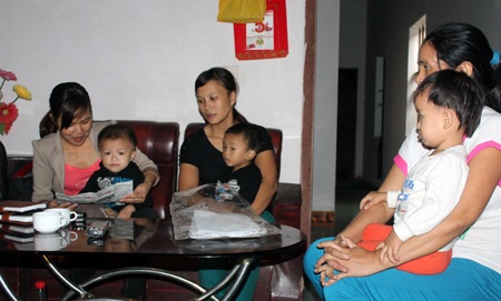 Dân kêu cứu vì sống sát hai lò luyện phôi thép ô nhiễm