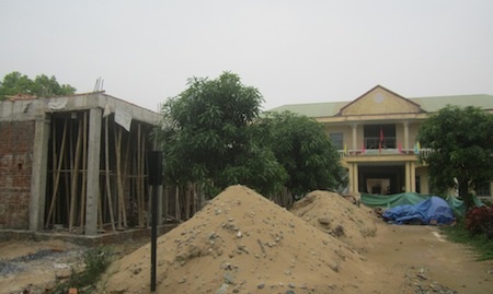 UBND phường Nghi Hải nơi mà “quy định kiểm tra sổ vàng” được thực hiện quán triệt bằng lời nói.